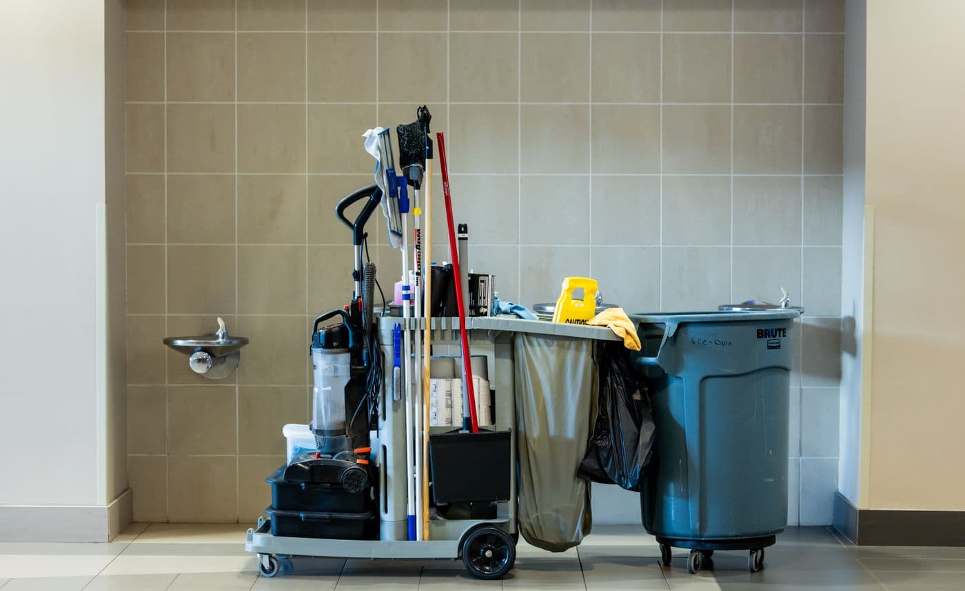 Mise à disposition d'agent de propreté — G Clean Propre 42 au Coteau