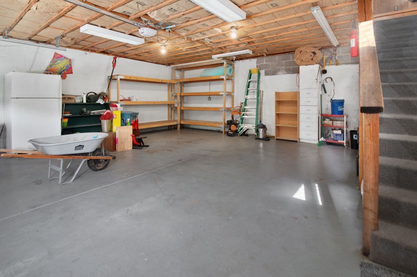 Ateliers & garages automobiles — G Clean Propre 42 au Coteau